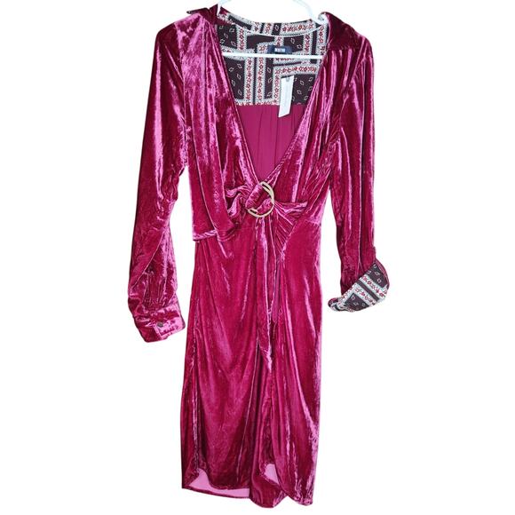 Maeve by Anthropologie Dresses & Skirts - MAEVE by ANTHROPOLOGIE NWT Sofia velvet faux wrap belt dress size 6